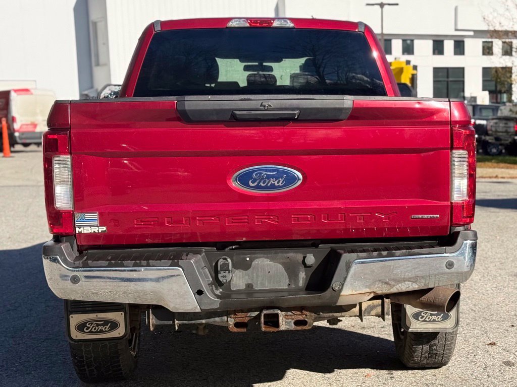 Used 2017 Ford F250 XLT w/ XLT Value Package AWD/4WD image 3