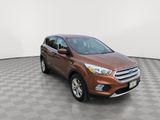 Used 2017 Ford Escape SE image 2