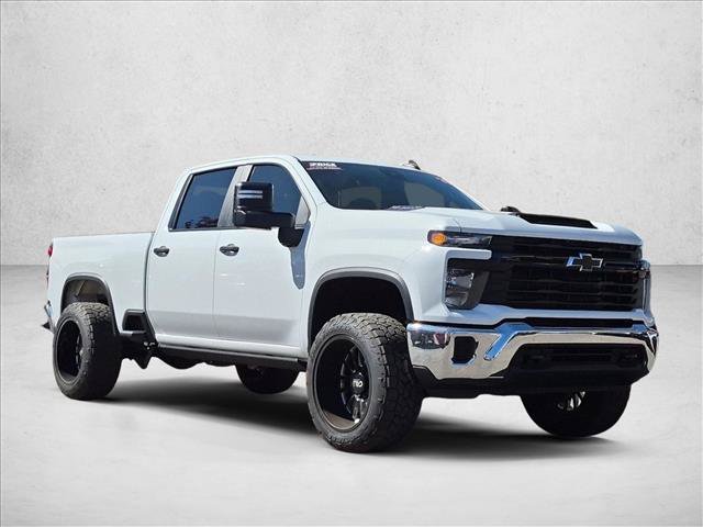 Used 2025 Chevrolet Silverado 2500 W/T w/ WT Convenience Package AWD/4WD image 3