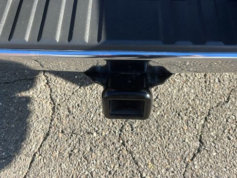 Used 2018 Chevrolet Silverado 1500 LT w/ All Star Edition image 23