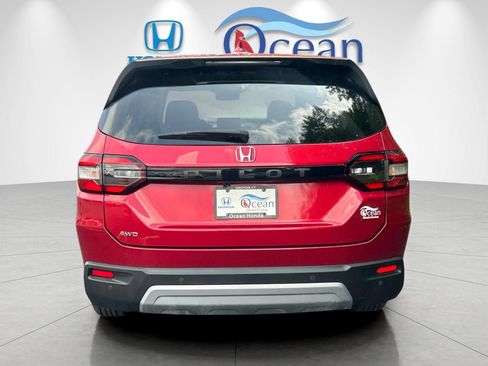 Used 2023 Honda Pilot EX-L image 4