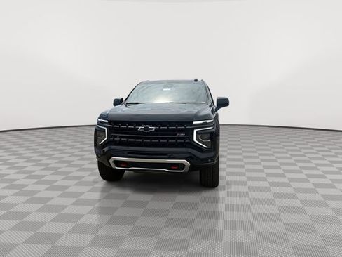New 2026 Chevrolet Suburban Z71 w/ Z71 Off-Road Package AWD/4WD image 5