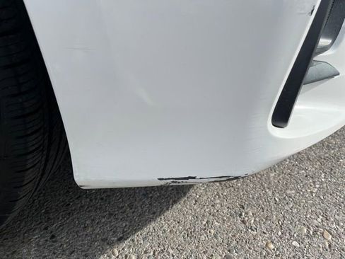 Used 2018 Toyota Sienna LE image 16