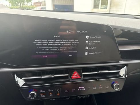 Certified 2023 Kia Niro FWD image 23