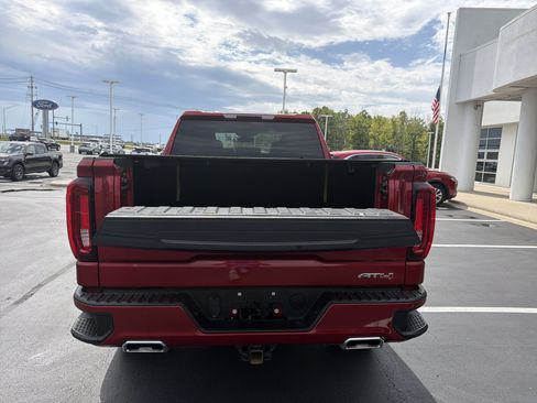 Used 2022 GMC Sierra 1500 AT4 AWD/4WD image 14