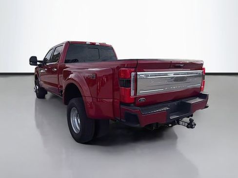 Used 2024 Ford F350 Platinum w/ FX4 Off-Road Package image 5