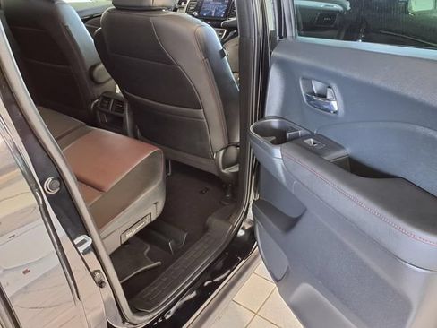Used 2023 Honda Ridgeline Black Edition image 28