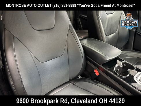 Used 2018 Ford Edge Titanium w/ Equipment Group 302A image 49