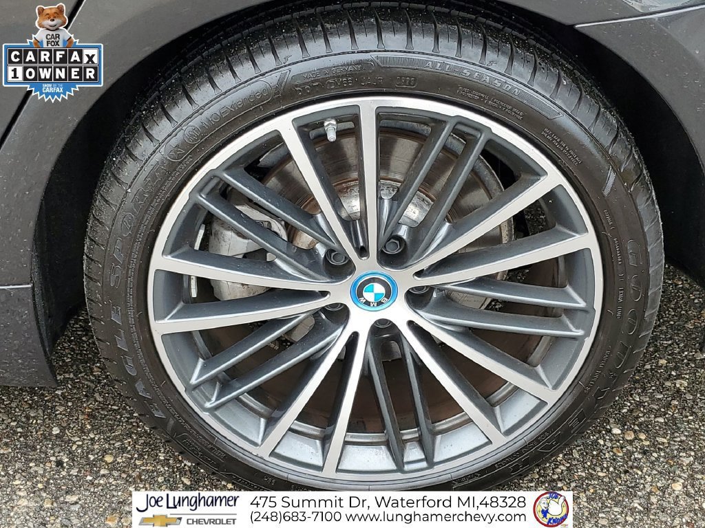 Used 2023 BMW 530e xDrive w/ Premium Package AWD/4WD image 35