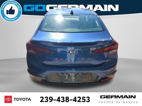 Used 2019 Hyundai Elantra SEL image 10