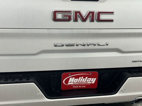 Certified 2020 GMC Sierra 1500 Denali w/ Denali Ultimate Package image 39
