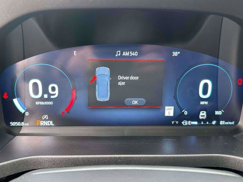 Certified 2025 Ford Explorer Active image 25