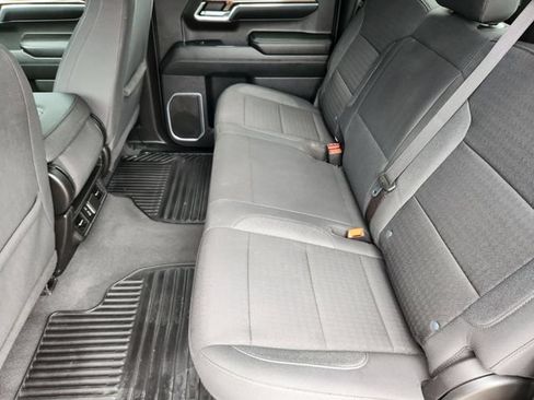 Used 2024 Chevrolet Silverado 1500 LT AWD/4WD image 12
