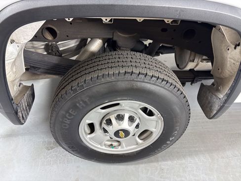 Used 2021 Chevrolet Silverado 2500 W/T w/ WT Fleet Convenience Package image 12