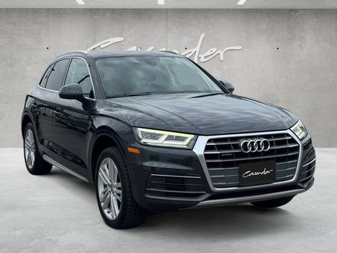 Used 2018 Audi Q5 2.0T Premium Plus w/ Premium Plus Package image 2