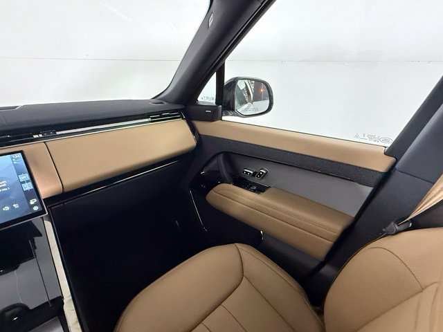New 2027 Land Rover Range Rover Sport SE AWD/4WD image 18
