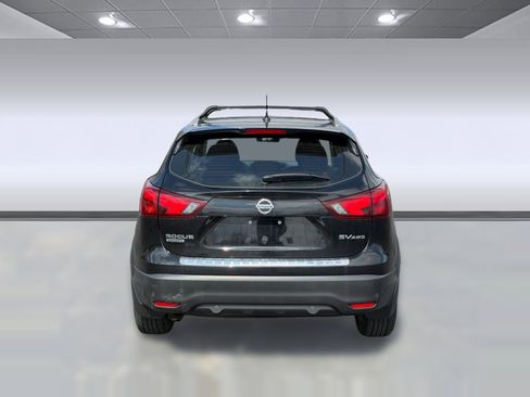 Used 2019 Nissan Rogue Sport SV w/ Technology Package image 8