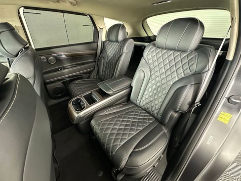 Used 2022 Genesis GV80 3.5T Prestige Signature image 32