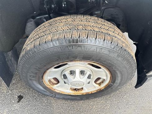 Used 2015 Chevrolet Silverado 2500 W/T RWD image 10
