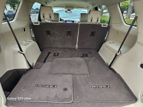 Used 2017 GMC Acadia Denali w/ Technology Package image 15