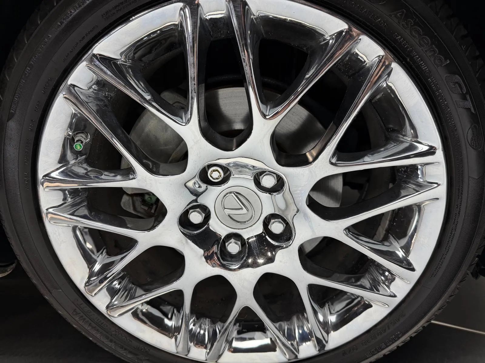 Used 2003 Lexus SC 430 Convertible RWD image 8