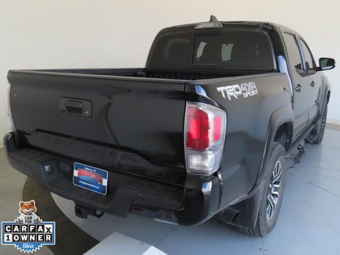 Used 2023 Toyota Tacoma TRD Sport w/ Technology Package image 4