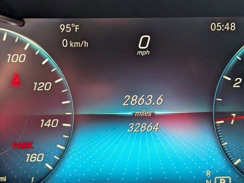 Used 2019 Mercedes-Benz C 300 Sedan image 4