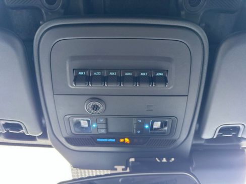 New 2025 Ford Bronco Badlands w/ Sasquatch Package image 32