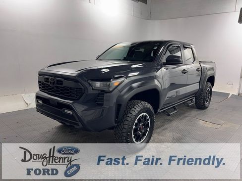 Used 2024 Toyota Tacoma TRD Off-Road image 1