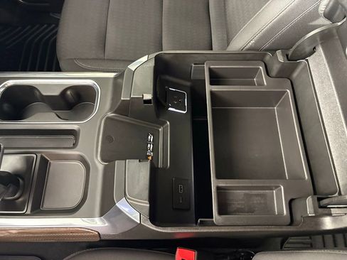 Used 2024 Chevrolet Silverado 1500 LT image 33