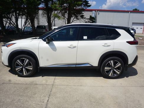 Used 2023 Nissan Rogue SL FWD image 18