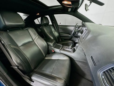 Used 2021 Dodge Charger SXT w/ Leather Interior Group image 30