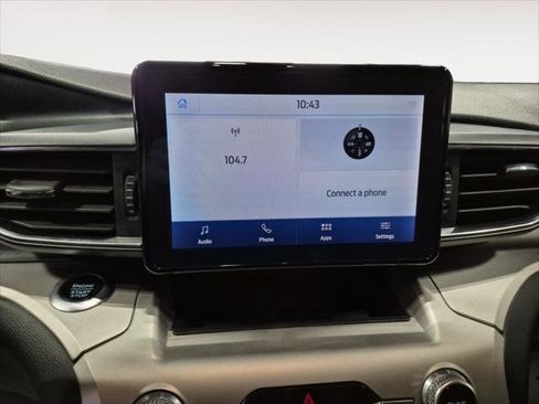 Used 2021 Ford Explorer XLT w/ Equipment Group 202A image 21