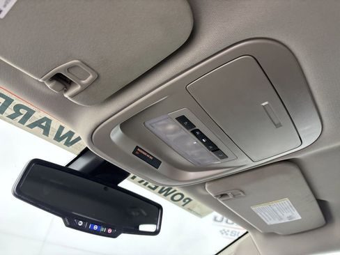 Used 2022 Chevrolet Colorado LT image 19