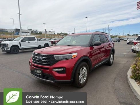 Used 2022 Ford Explorer XLT w/ Equipment Group 202A AWD/4WD image 5