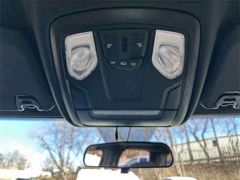 Used 2022 RAM 3500 Tradesman w/ Chrome Appearance Group image 35