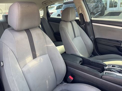 Used 2019 Honda Civic EX image 14