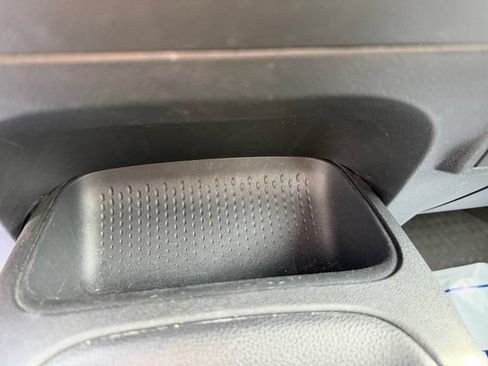 Used 2024 Toyota Corolla LE FWD image 30