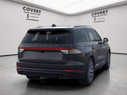 New 2025 Lincoln Aviator Premiere w/ Jet Appearance Package image 8