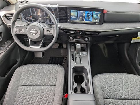 New 2026 Nissan Kicks SV image 8