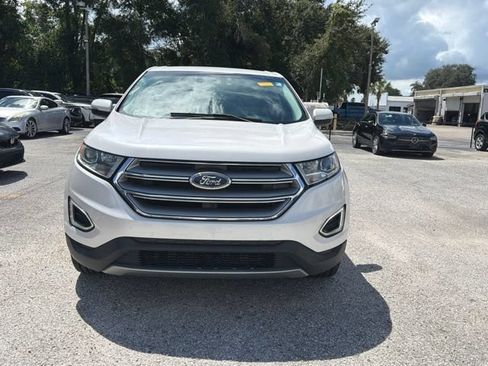 Used 2017 Ford Edge Titanium FWD image 4