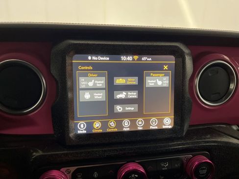 Used 2022 Jeep Wrangler Unlimited Rubicon w/ Cold Weather Group image 71