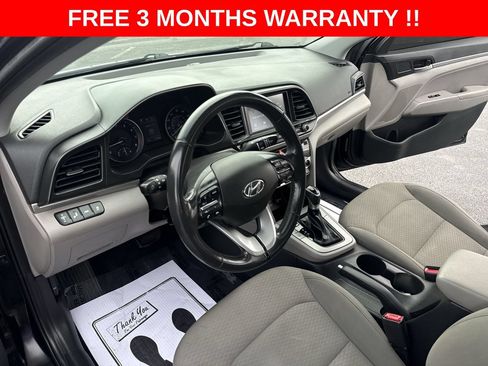 Used 2020 Hyundai Elantra Value Edition FWD image 29