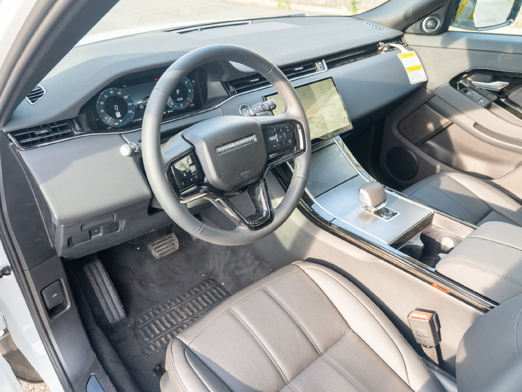 New 2026 Land Rover Range Rover Evoque S AWD/4WD image 11