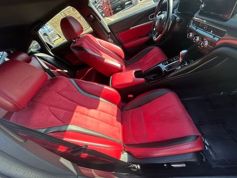 Used 2025 Acura Integra A-Spec image 24