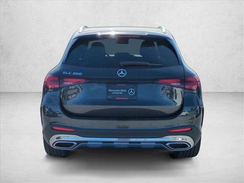New 2026 Mercedes-Benz GLC 300 image 8