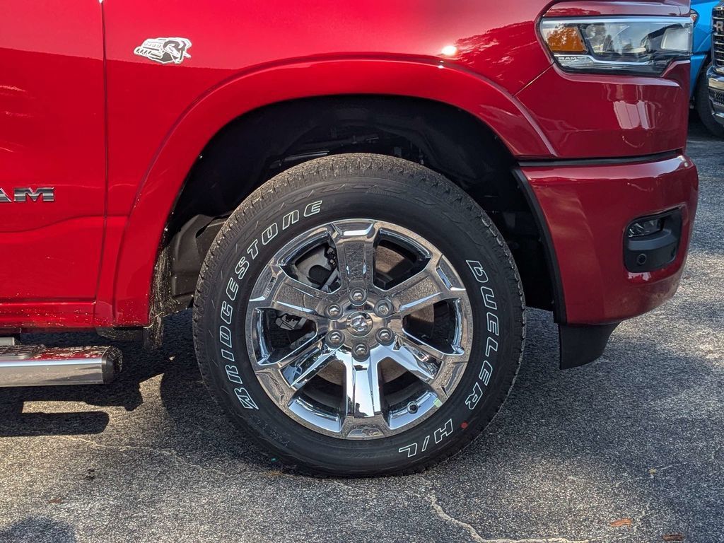 New 2026 RAM 1500 Big Horn AWD/4WD image 10