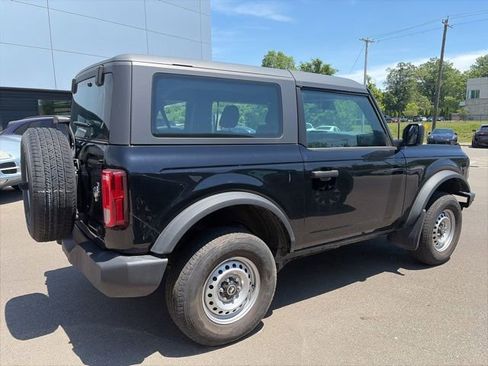 Used 2023 Ford Bronco 2-Door AWD/4WD image 2