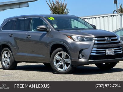 Used 2019 Toyota Highlander Limited