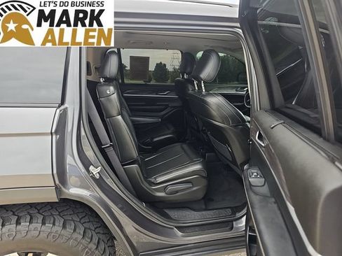 Used 2024 Jeep Grand Cherokee L Limited w/ Luxury Tech Group II AWD/4WD image 26